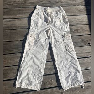 Aerie Cream Cargo Pants